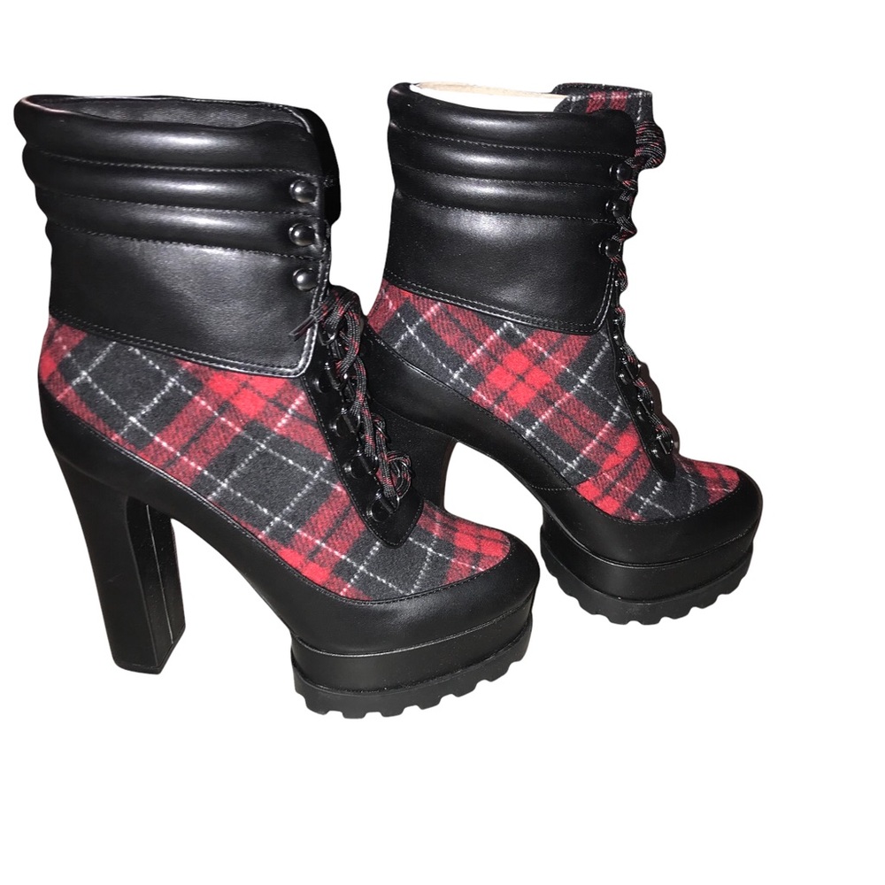 JESSICA SIMPSON HIGH HEEL BOOTS